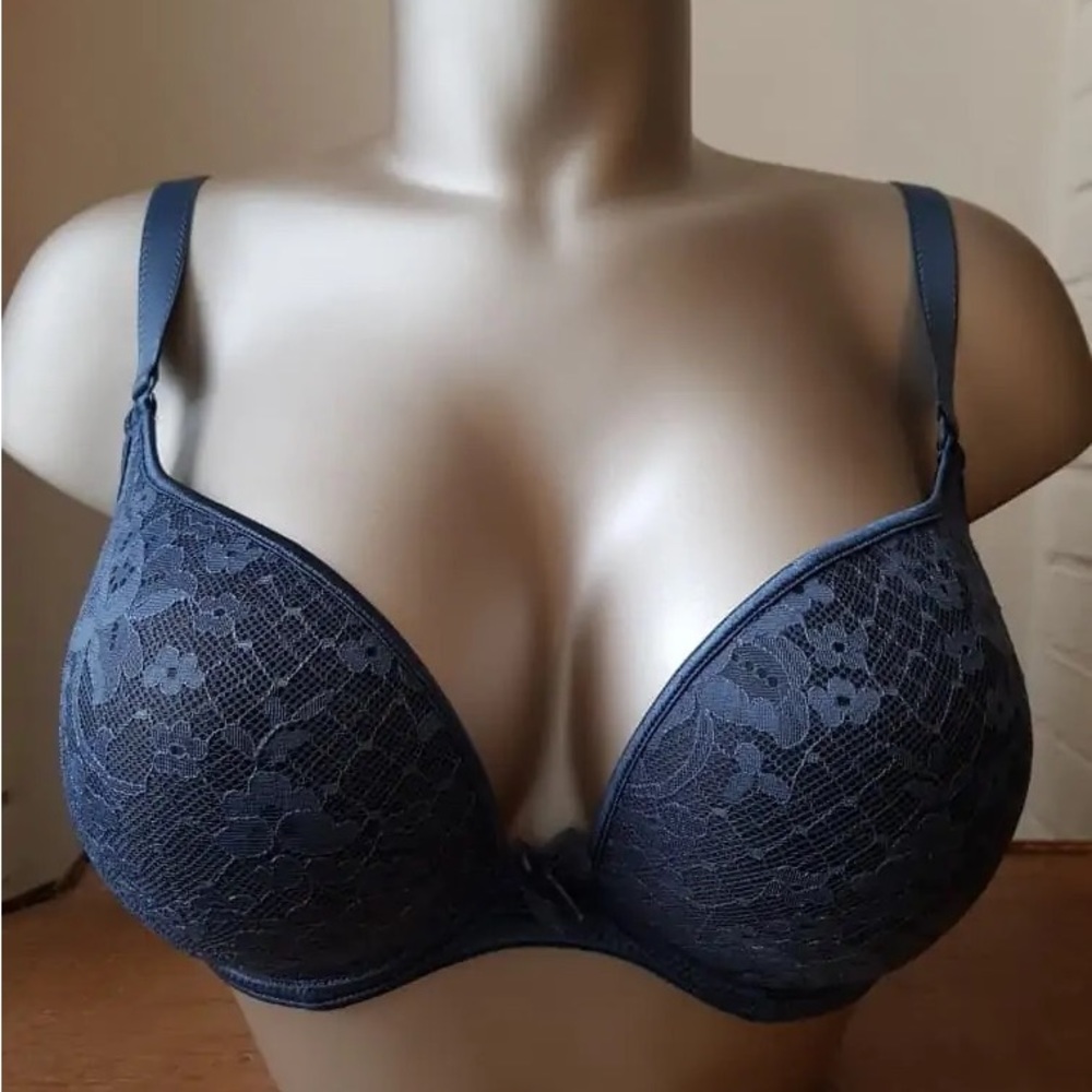 NWT Empreinte convertible T-shirt bra